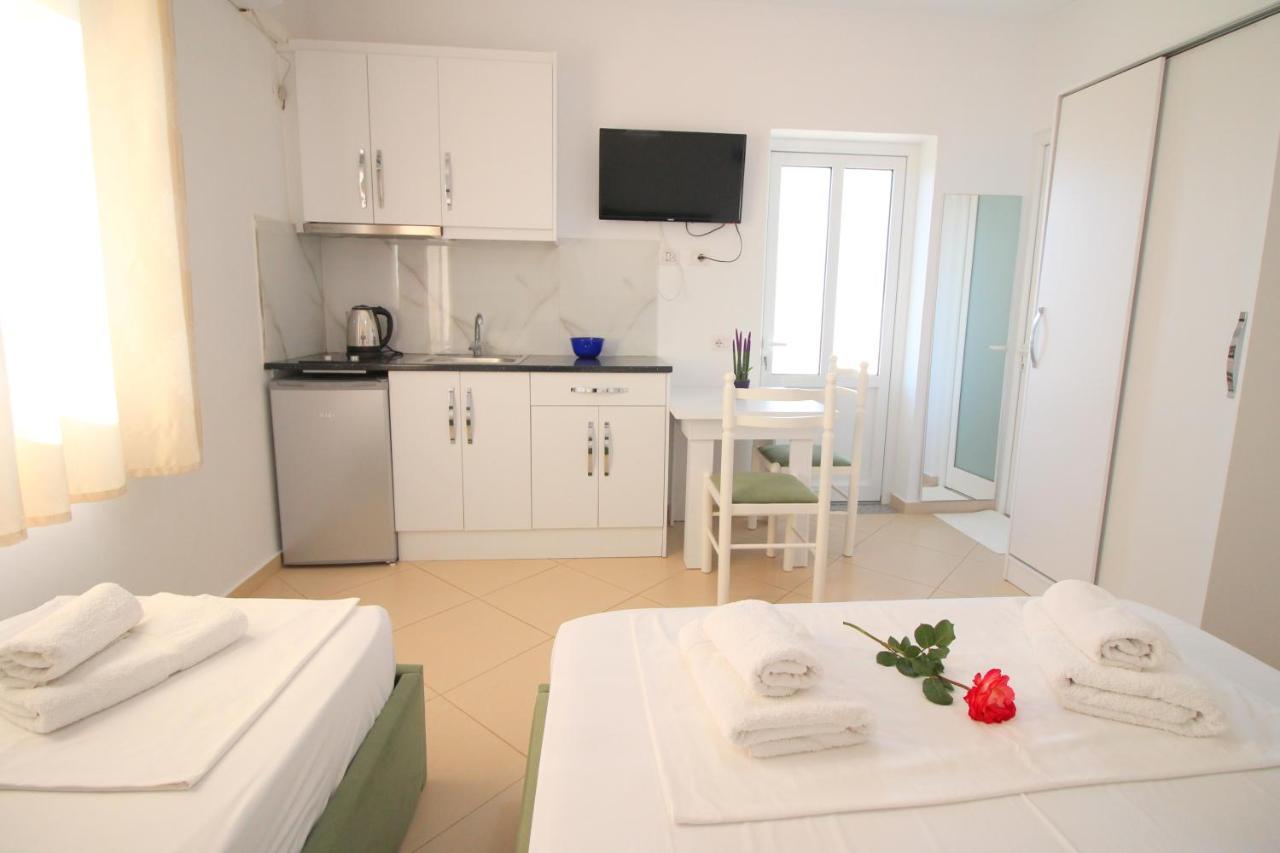 Emerald Inn Ksamil Kültér fotó